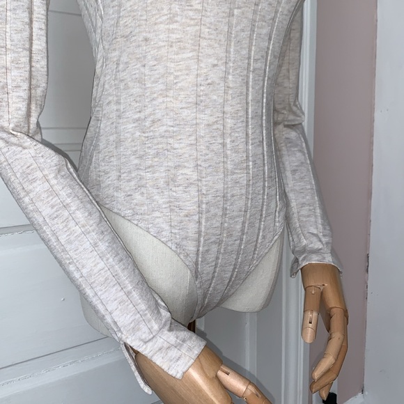 FREE PEOPLE RIBBED SQUARE NECK BODYSUIT - Picture 4 of 11